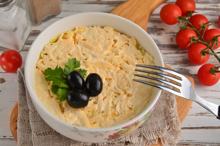 Puff salad with sprats - tasty and satisfying