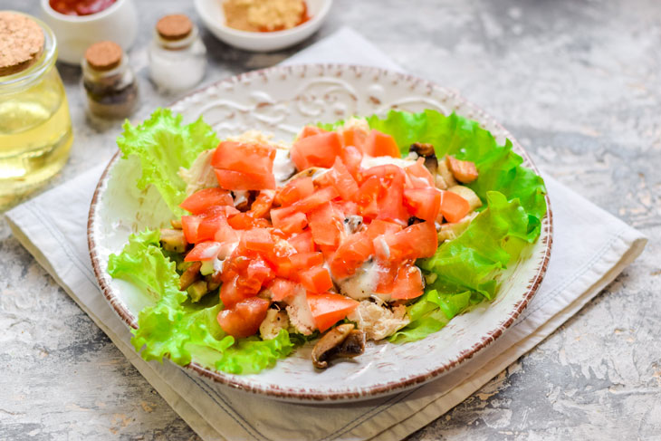 Salad "Piquant note" - simple, satisfying and nutritious