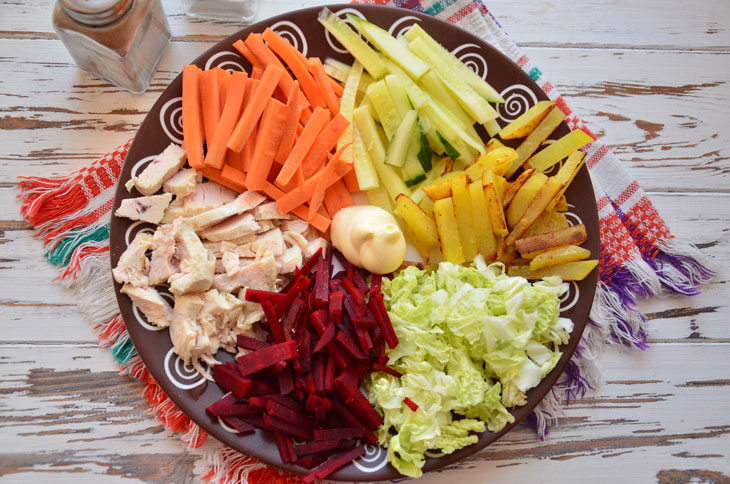 French salad with beets and potatoes - delicious and very healthy