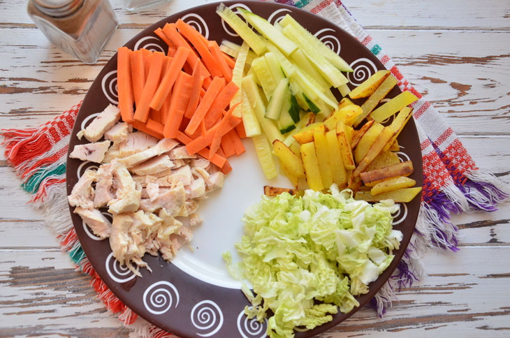 French salad with beets and potatoes - delicious and very healthy