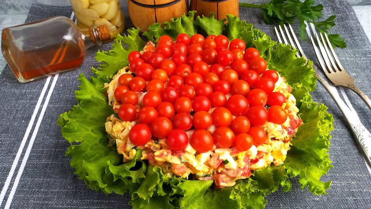 Salad “Red Sea” – very beautiful and incredibly tasty