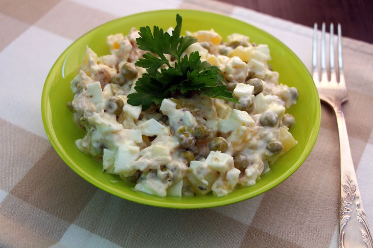 Salad "Latysh" - simple and tasty