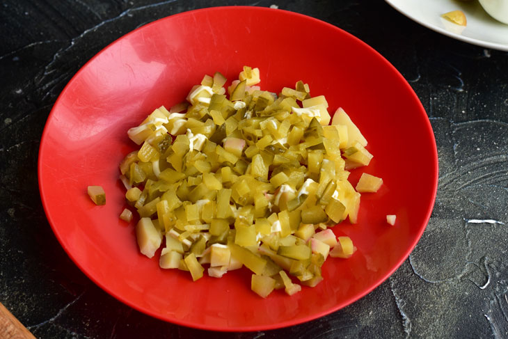 Salad "Christmas ball" - the highlight of the New Year's table