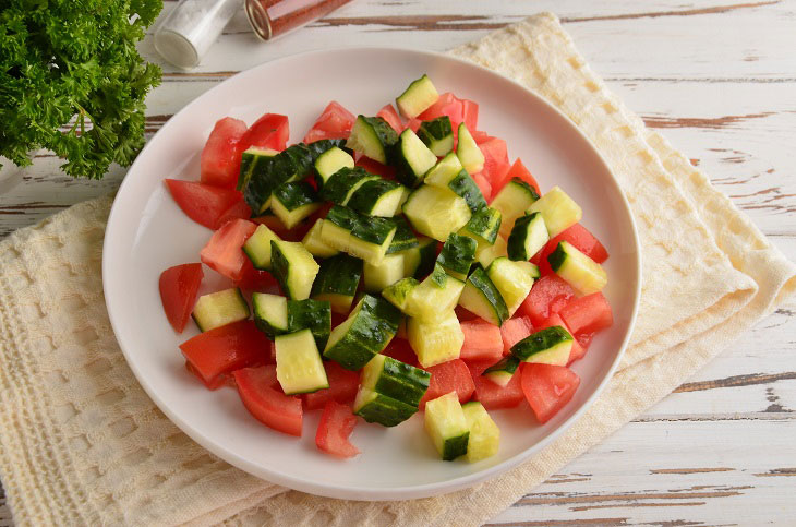 Shopska salad - a classic Bulgarian recipe