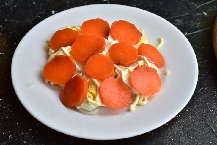 Salad "Coin for happiness" - will charm all the guests at the table