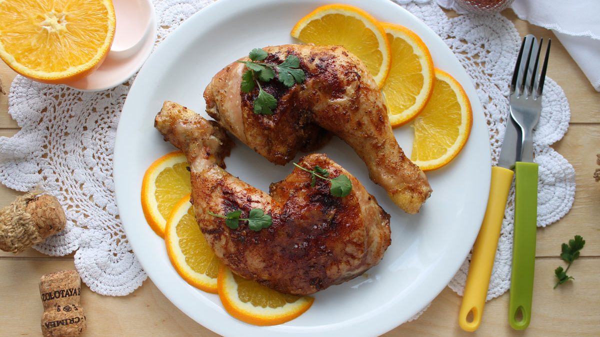 Chicken legs in orange-apricot glaze – a special taste and aroma