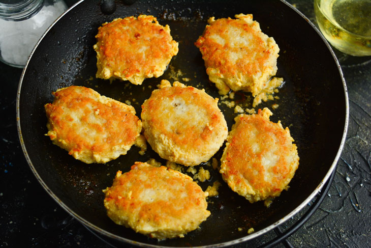 Mogilev cutlets - juicy and very tasty