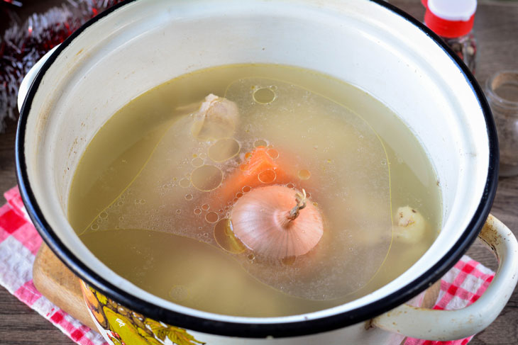 Jellied chicken thighs for the New Year - a great treat for loved ones and guests