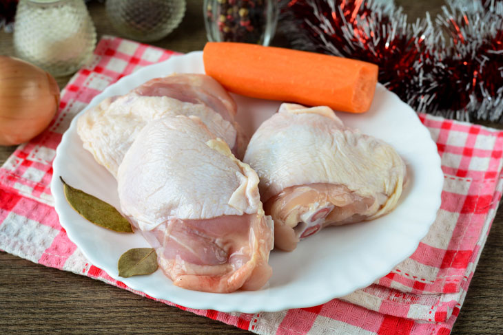Jellied chicken thighs for the New Year - a great treat for loved ones and guests