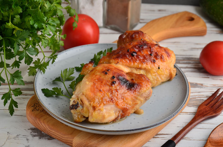 Chicken in honey-mustard sauce - it turns out very fragrant and tender