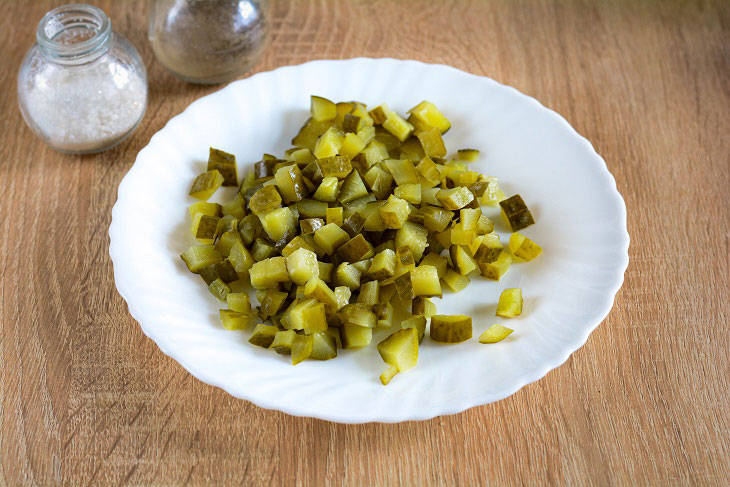 Salad "Olivier" with beef - a truly festive recipe