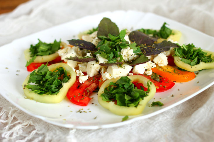 Vegetable salad with Adyghe cheese - a step by step recipe with a photo