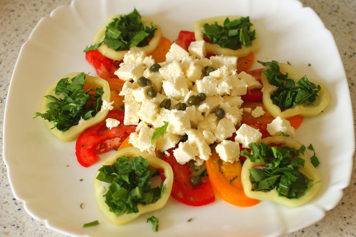 Vegetable salad with Adyghe cheese - a step by step recipe with a photo