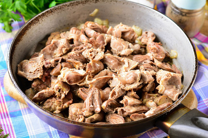 Chicken tjvjik - fragrant and tasty Armenian dish