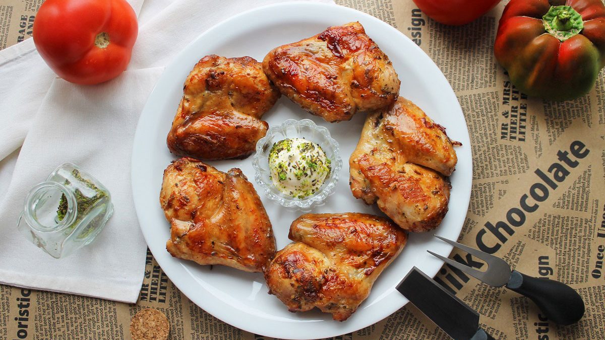 Chicken wings in mayonnaise-soy marinade – a special aroma and taste