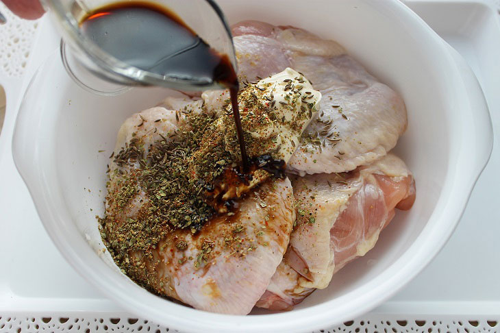 Chicken wings in mayonnaise-soy marinade - a special aroma and taste