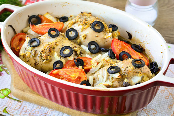 Provencal chicken in the oven - a hearty dish for the whole family