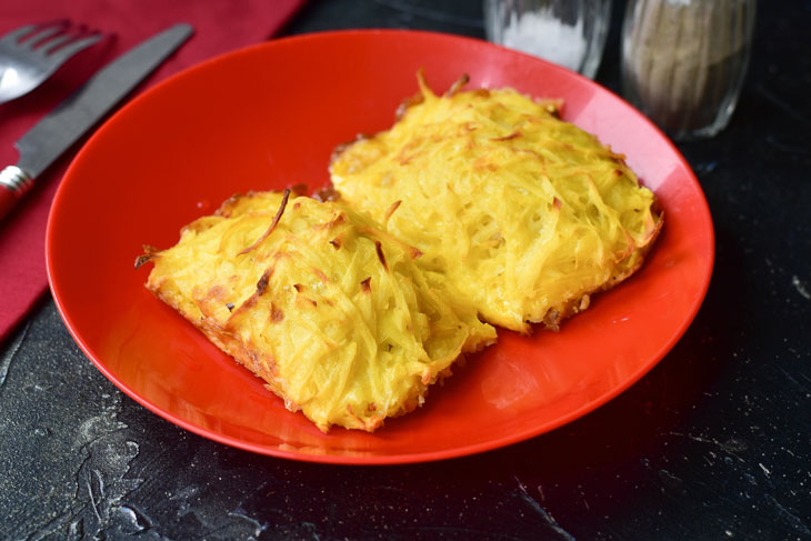 Baked meat in a potato coat - tasty and satisfying from simple ingredients