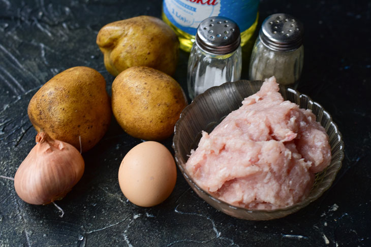 Baked meat in a potato coat - tasty and satisfying from simple ingredients