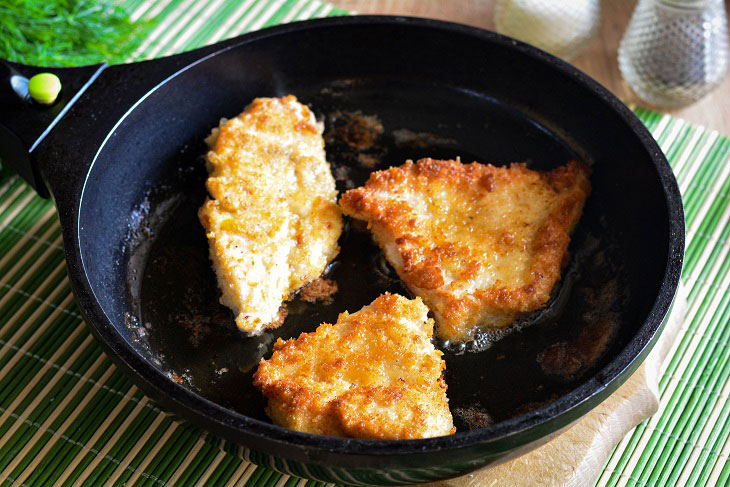 Delicious and crispy chicken chops - quick, easy and affordable