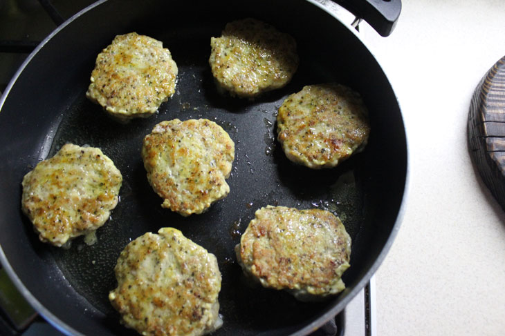 Hawaiian Chicken Pineapple Cutlets - Juicy Hot Instant Appetizer