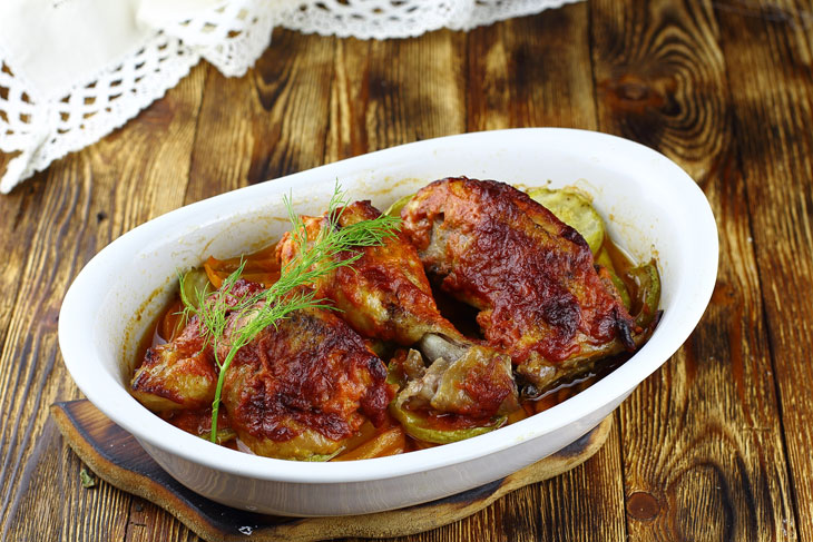Zucchini with chicken in the oven - please your family with a delicious lunch