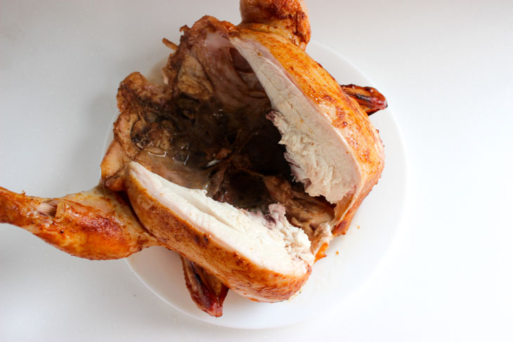 Chicken on a can of beer in the oven - a step by step recipe with a photo