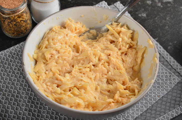 Belarusian sorcerers with minced meat - juicy and tender potato cutlets