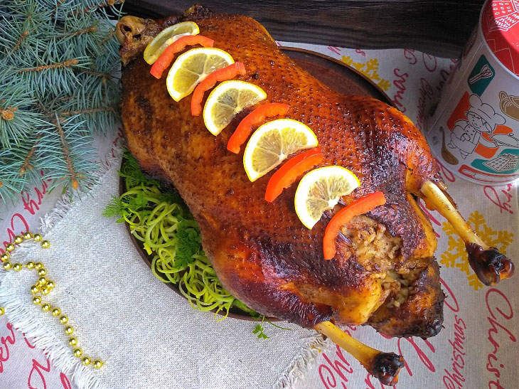 Baked duck for the New Year - the queen of the festive table