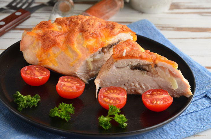 Stuffed chicken breasts with mushrooms - a great dish for a festive table