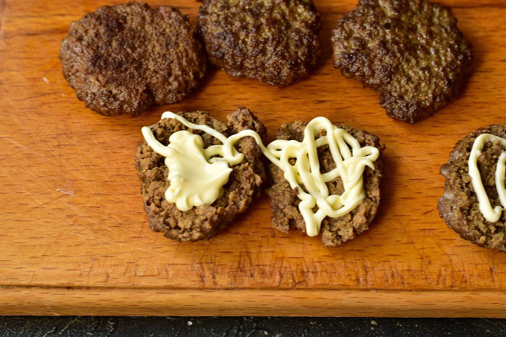 Liver mini-cakes - tasty, satisfying and healthy