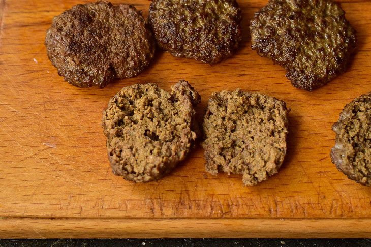 Liver mini-cakes - tasty, satisfying and healthy