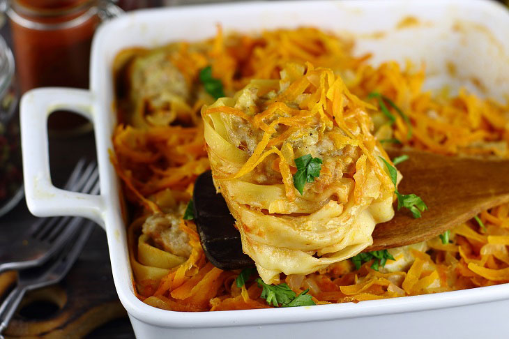 Nests of pasta with minced meat - a simple recipe that will be appreciated by all home