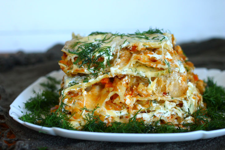 Lasagna with vegetables, chicken and mozzarella - very satisfying and tasty