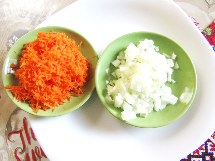 Cutlets "Tender" from minced meat and cabbage - a step-by-step recipe with a photo