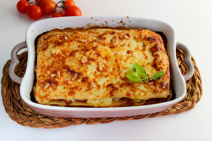 Delicious classic lasagna