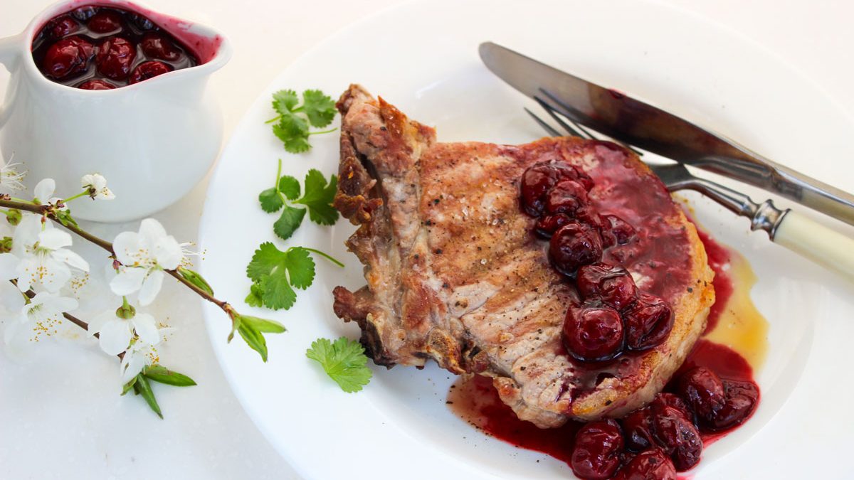 Cherry sauce for meat – step by step recipe with photo