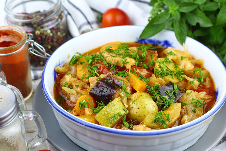 Vegetable stew with turkey - very satisfying and tasty