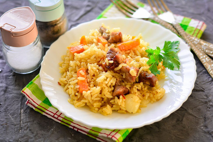 Pilaf in the sleeve in the oven - a simple and tasty recipe without the hassle