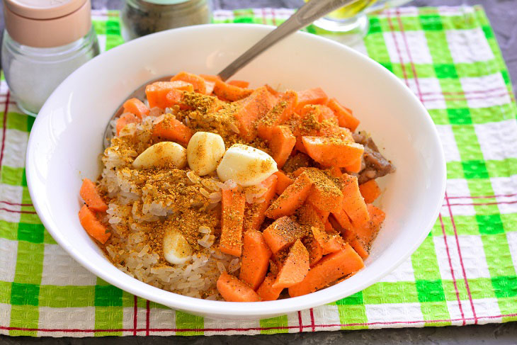 Pilaf in the sleeve in the oven - a simple and tasty recipe without the hassle