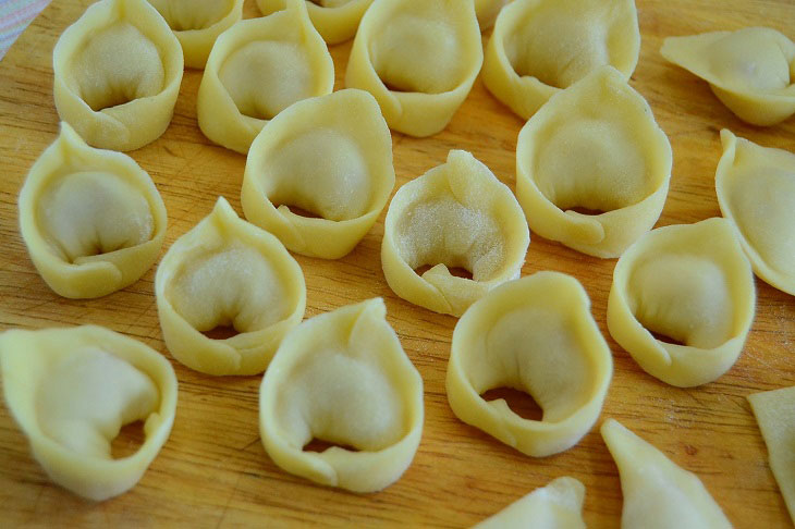 Dumplings in Uzbek "Chuchvara" - hearty and fragrant