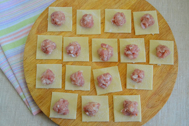 Dumplings in Uzbek "Chuchvara" - hearty and fragrant