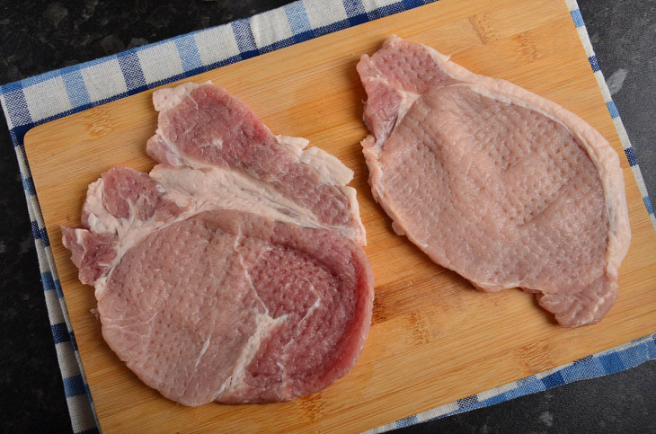 Bavarian schnitzel - tender meat with a crispy crust