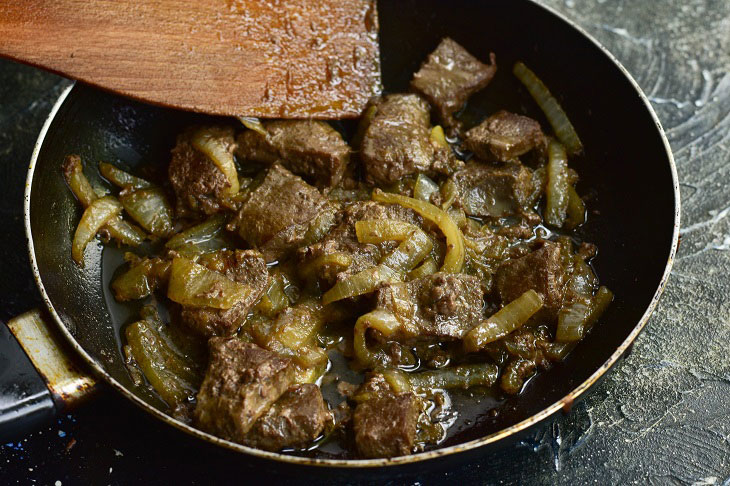 Stroganoff liver - a favorite Soviet dish