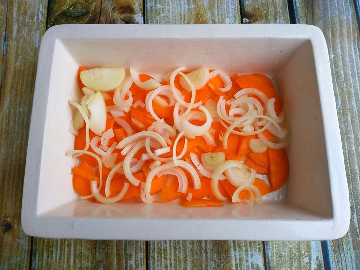 Lamb in the oven with vegetables - a tasty, simple and healthy dish