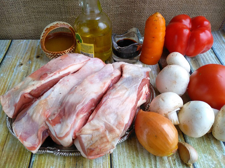 Lamb in the oven with vegetables - a tasty, simple and healthy dish