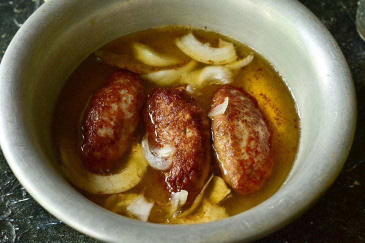 Delicious Moldavian mititei - juicy and hearty sausages