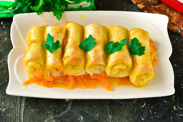 Pelmeni dough rolls with minced meat in the oven - tender and juicy