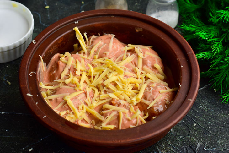 Lazy sorcerers with minced meat in the oven - a chic meat dish