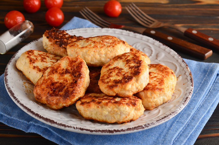 Chicken cutlets with cottage cheese - incredibly juicy and tasty